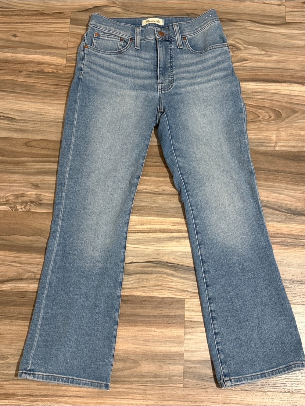 Madewell Mid-Rise Kick Out Jeans Women’s Sz. 28 Medium Wash Straight Leg Denim